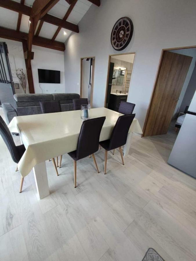 Chalet Iris Le Lambert Экстерьер фото